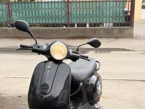 Vand Scuter Vespa — miniatura 1