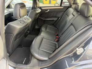 Mercedes E 220 cdi 170 cp Pachet AMG — miniatura 8