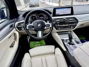 Bmw Seria 5 G30 530e 2018 / M Packet / Led / Parc Auto •'Rate • — miniatura 8