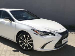LEXUS ES 300h EXECUTIVE, 2.5 Hybrid, 218 CP, cutie automată — miniatura 2