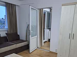 Direct Proprietar Inchiriez apartament 2 camere Exercitiu Renovat — miniatura 4