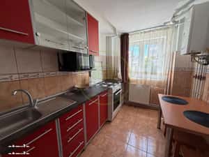 Apartament 2 camere decomandat de inchiriat – Str. Toamnei | Mobilat — miniatura 3
