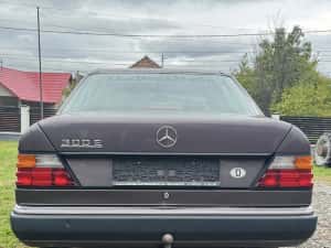 De vânzare Mercedes-Benz W124 300E, 1991 automată, 3.0 benzină, 180 CP — miniatura 3