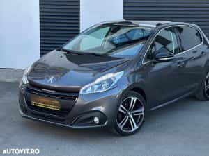 Peugeot 208 GT Line 1.2 Puretech 2019 Facelift Euro 6 Automata Panoramic — miniatura 2