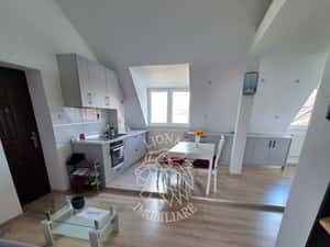Apartament 3 camere 65 mp+pod 35 mp- Zona Sensul Vechi — miniatura 3