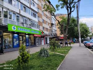 Nu vrei sa-l ratezi!!! 3 camere la Piata 1 Mai-zona Centrala — miniatura 1