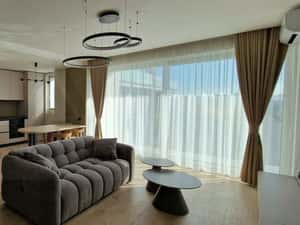 Apartament lux 80 mp utili 3 camere 2 bai si parcare subterana