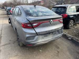 Dezmembrez / Dezmembrari / Piese / Accesorii Renault Arkana 2022 — miniatura 6