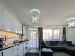 Apartament semidecomandat cu 3 camere, 68 mp utili, zona Stejarului — miniatura 5