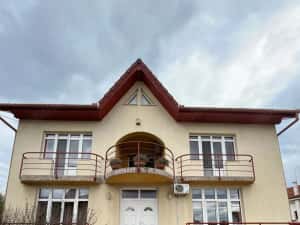 Vilă cu 6 camere, 5 băi, piscină, garaj, Strada Colinelor, Oradea. — miniatura 6