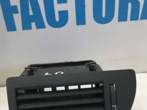 Grila aer bord stanga dreapta centrala Opel Astra H Originale — miniatura 8