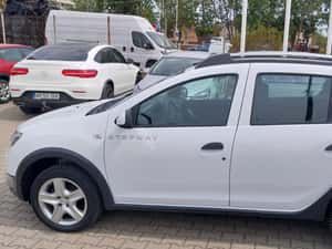 Dacia Sandero Stepway 0.9 TCe 90CP — miniatura 7