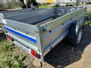 Remorca nouă basculabilă 205x112x39 cm, 750 Kg, șasiu sudat, roată de manevră , PREȚ PROMOȚIONAL!! — miniatura 5