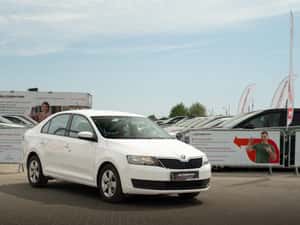 Skoda Rapid 1.0TSI 95CP — miniatura 2
