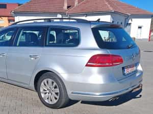 Passat B7, 2013-2,0 TDI-140 CP ;  CARTE SERVICE ; Xenon ; Distronic Plus ; Incalzire AUX, Navigatie, Climatronic, Carlig; — miniatura 4
