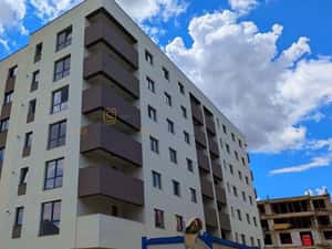Apartament cu 3 camere, decomandat, spatios, bloc nou - Fara comision!