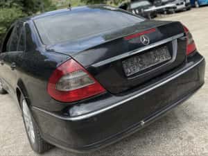 Anunt destinat exclusiv baietilor care au dezmembrari - E 220 CDI - 2007 - 2.2 Diesel - Euro 4 - Automat - Fara acte si fara numere-Perfect Functional — miniatura 4