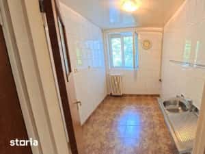 Apartament 3 camere zona Titan - Piata Minis
