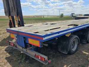 Semiremorcă extensibilă la 46 m Broshuis 3 axe