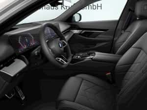 BMW 520 Berlină second-hand, 21.652 km, 2025 — miniatura 4