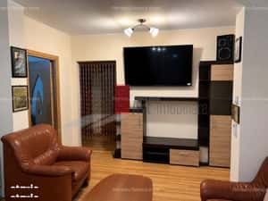 APARTAMENT 4 CAMERE   SEBASTIAN — miniatura 1