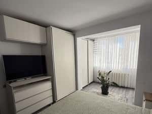 Apartament cu 2 camere zona Turnisor — miniatura 1