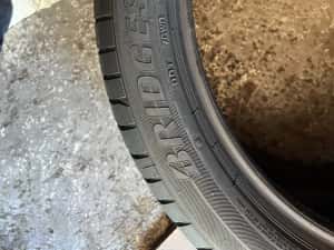 315 35 21 bridgestone vara dot 2023 — miniatura 6