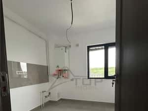 Apartament cu 2 camere decomandat, bloc nou, 50mp, loc parcare - Rediu — miniatura 4
