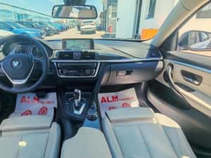 BMW Berlină 2016, 249.000 km, Diesel, Automată — miniatura 2