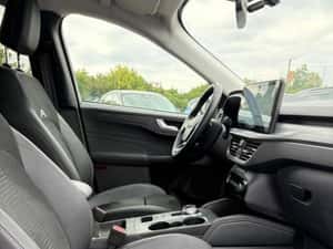 Ford Kuga Automată 243 HP Hibrid (B/E) — miniatura 6