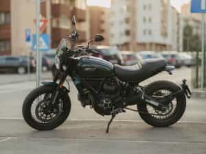 Ducati Scrambler Street Classic 16k+ km, impecabila — miniatura 9