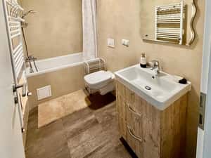 Apartament 2 Camere Coresi Kasper — miniatura 5