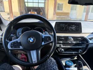 BMW Seria 5 540i G30 2018 — miniatura 7