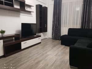 Închiriez apartament in Cartierul Visoianu — miniatura 3