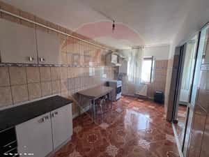 Apartament 3 camere în zona Sud-Vest ROMPETROL — miniatura 3