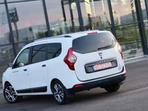 Dacia logdy 1.5.dci //7 locuri An 2020//import recent — miniatura 5