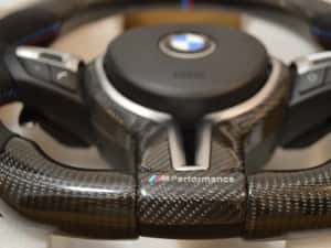 Volan Carbon BMW Seria 1 2 3 4 5 6 7 X1 X2 X3 X4 X5 X6 E/F F01 F02 F03 F04 F06 F12 F13 F15 F16 F10 F20 F25 F26 F30 F32 F33 F36 E90 E91 E70 E71 E81 E84 — miniatura 7