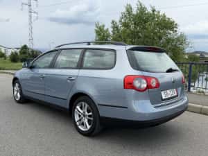 Vw pasat. An 2009   2,0 diesel  116 cai — miniatura 5