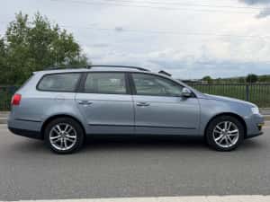 Vw pasat. An 2009   2,0 diesel  116 cai — miniatura 6