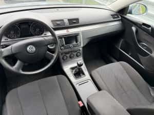 Vw pasat. An 2009   2,0 diesel  116 cai — miniatura 7