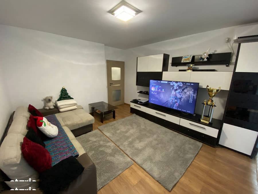 Apartament 2 camere, Prima Universității, 53 mp — fotografie 1 din 6