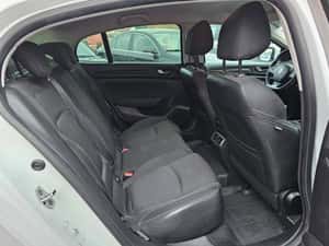 Renault Megane IV Sedane 1.3i 140cp Euro6 2020 — miniatura 7