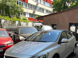 Volvo V40, 2014, 1.6 diesel, km 212543 detalii pe autoavariat-ro