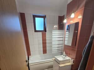 Apartament cu 2 camere si parcare, strada Campului — miniatura 4