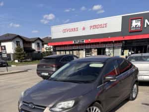Ford Focus Titanium 1.6 TDCI — miniatura 8