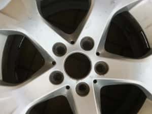 BMW X1 jante+cauciucuri de iarna Continental 225/50/17 6mm
