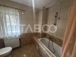 Casa de inchiriat 5 camere + curte ideala pentru muncitori — miniatura 10