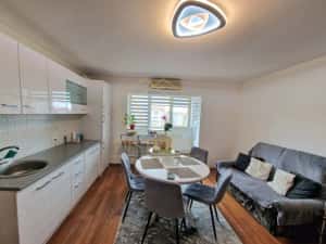 Apartament deosebit cu 3 camere | Calea Sagului