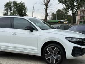 Volkswagen Touareg Automată 286 HP Diesel — miniatura 3