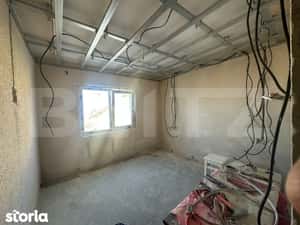 Apartament 3 camere decomangdat zona 8 mai — miniatura 3